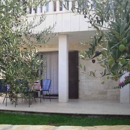 Appartamento Marino - 150 M From Beach