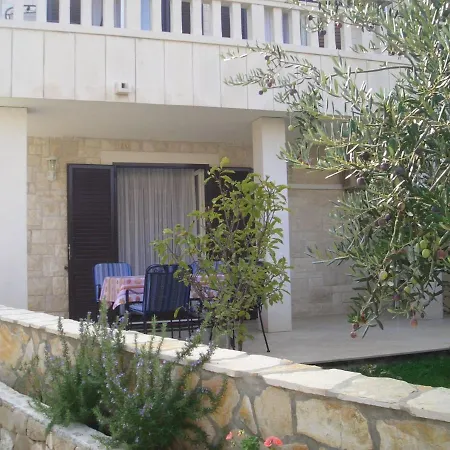 Appartamento Marino - 150 M From Beach Splitska